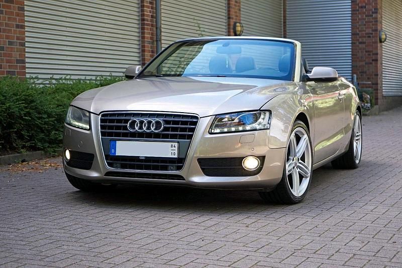 Braun Gebraucht 2011 Audi A5 Cabriolet Comfort Cabrio | 9.950 € (Fairer Preis) - Bild 1/4
