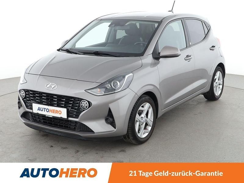 Grau Gebraucht 2022 Hyundai i10 Edition 30 Kleinwagen | 11.320 € (Fairer Preis) - Bild 1/3