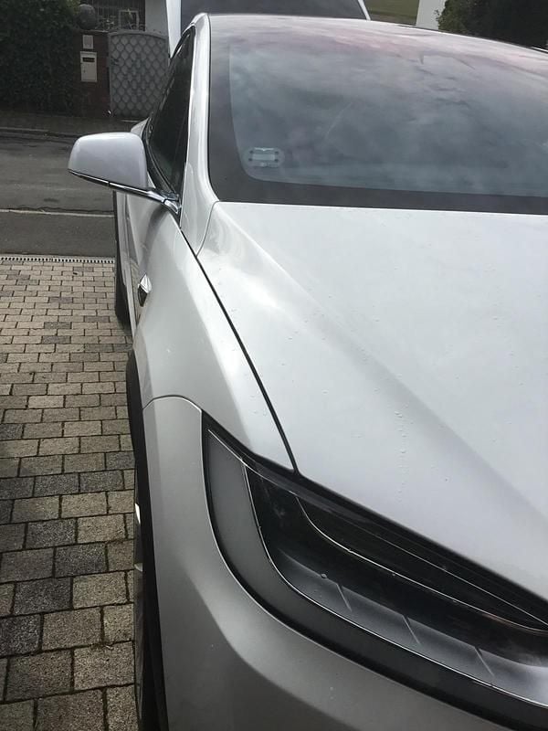 Second-hand Tesla Model X 386 kW (525 CP) 2017 Alb SUV