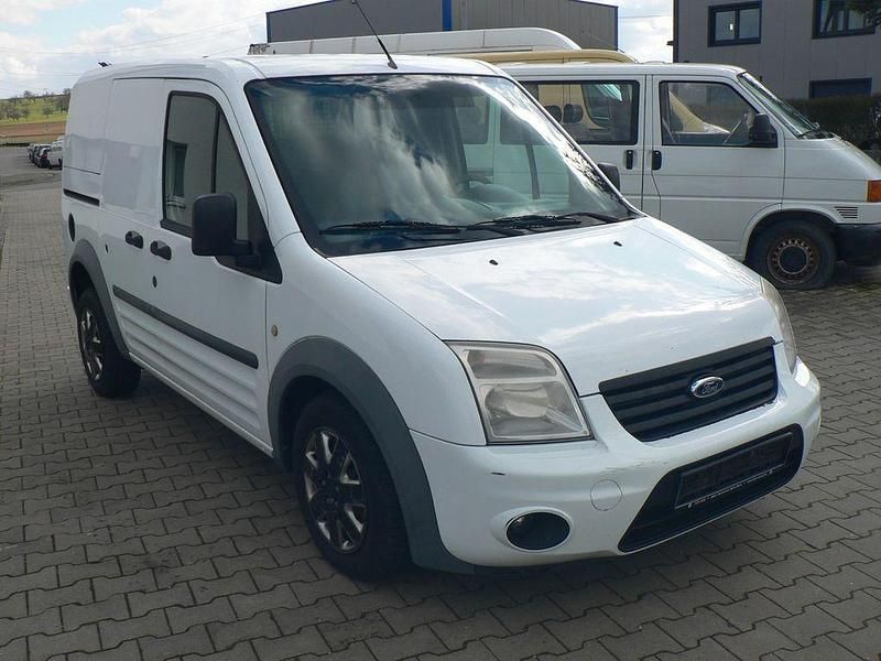 Używany Ford Transit Connect Trend 90 KM (66 kW) 2010 Biały Minivan