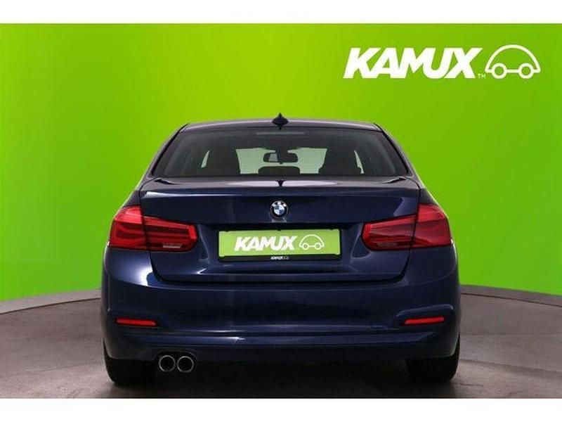 Gebraucht BMW 320 Advantage 190 PS (139 kW) 2018 Blau Limousine