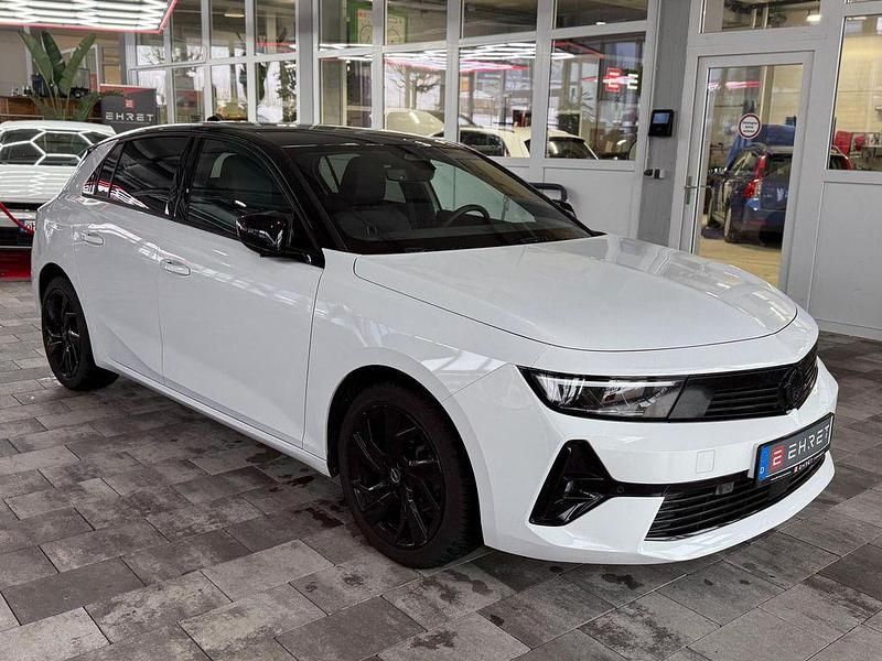 Gebraucht Opel Astra GS Line 131 PS (96 kW) 2023 Weiß Limousine