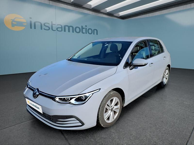 Gebraucht VW Golf VIII 131 PS (96 kW) 2020 Grau Kleinwagen