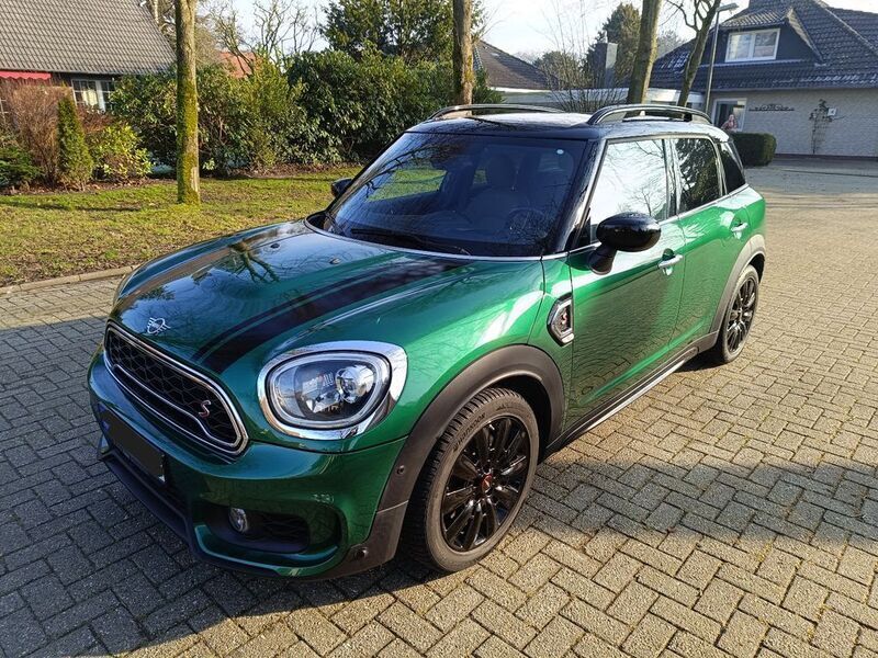 Grün Gebraucht 2019 Mini John Cooper Works Countryman SUV | 23.200 € (Superpreis) - Bild 1/4