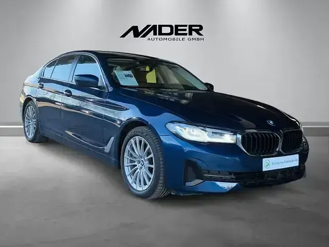 Gebraucht BMW 545 M Sport 286 PS (210 kW) 2021 Blau Limousine
