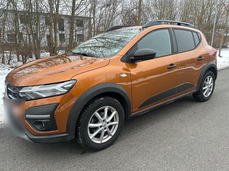 Gebraucht Dacia Sandero Stepway 91 PS (66 kW) 2022 Orange Limousine