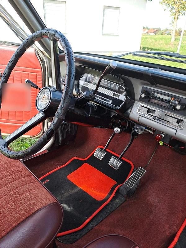 Gebraucht Ford Taunus 70 PS (51 kW) 1967 Silber Kleinwagen