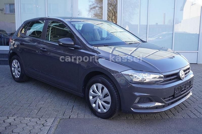 Gebraucht VW Polo Trendline 80 PS (58 kW) 2018 Grau Kleinwagen