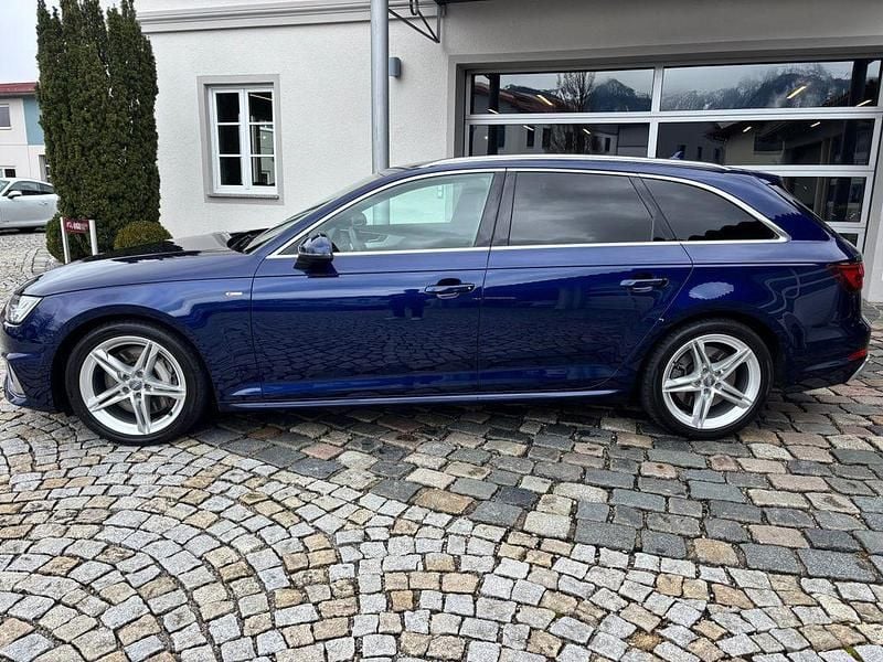 Gebraucht Audi A4 S-Line 286 PS (210 kW) 2019 Blau Limousine