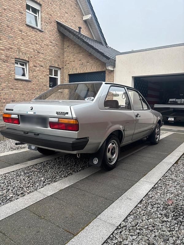Gebraucht VW Derby 50 PS (36 kW) 1982 Silber Limousine