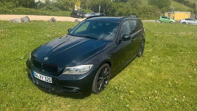 Second-hand BMW 320 Performance 184 CP (135 kW) 2011 Negru Break