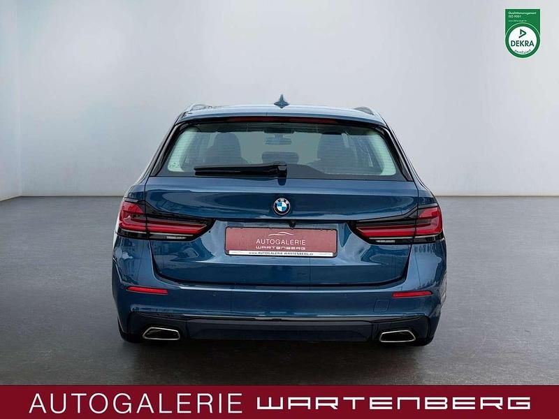 Gebraucht BMW 520 Sport Line 190 PS (139 kW) 2020 Blau Kombi