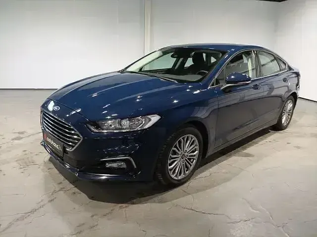 Gebraucht Ford Mondeo Titanium 238 PS (175 kW) 2022 Blau Limousine