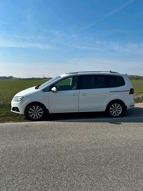 Gebraucht Seat Alhambra 150 PS (110 kW) 2015 Weiß Van / Kleinbus