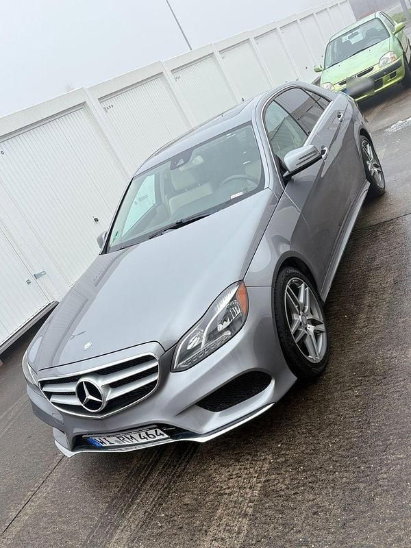 Gebraucht Mercedes E350 AMG 306 PS (225 kW) 2014 Silber Kombi
