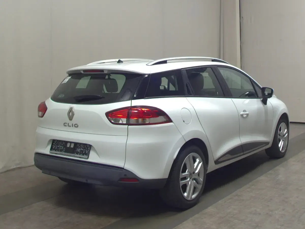 Gebraucht Renault Clio 90 PS (66 kW) 2019 Weiß Limousine