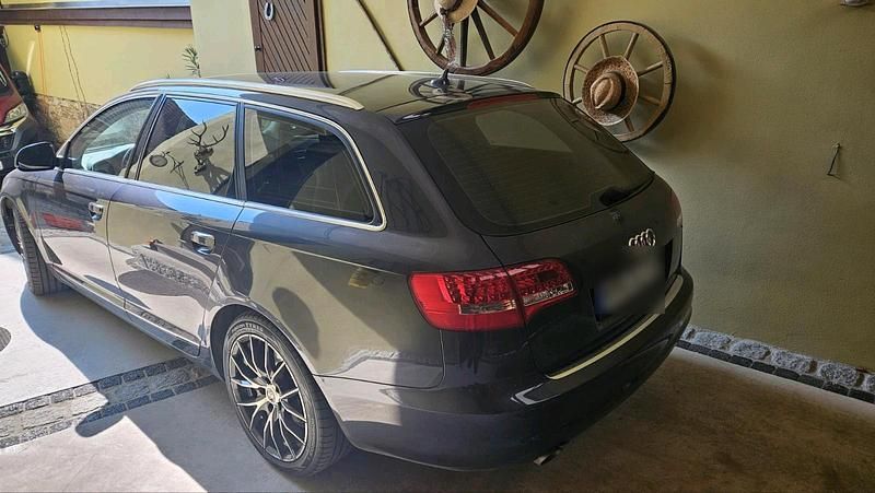 Gebraucht Audi A6 Comfort 140 PS (102 kW) 2009 Grau Kombi