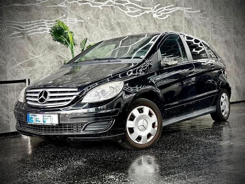 Schwarz Gebraucht 2006 Mercedes B170 Van / Kleinbus | 1.999 € (Superpreis) - Bild 1/4