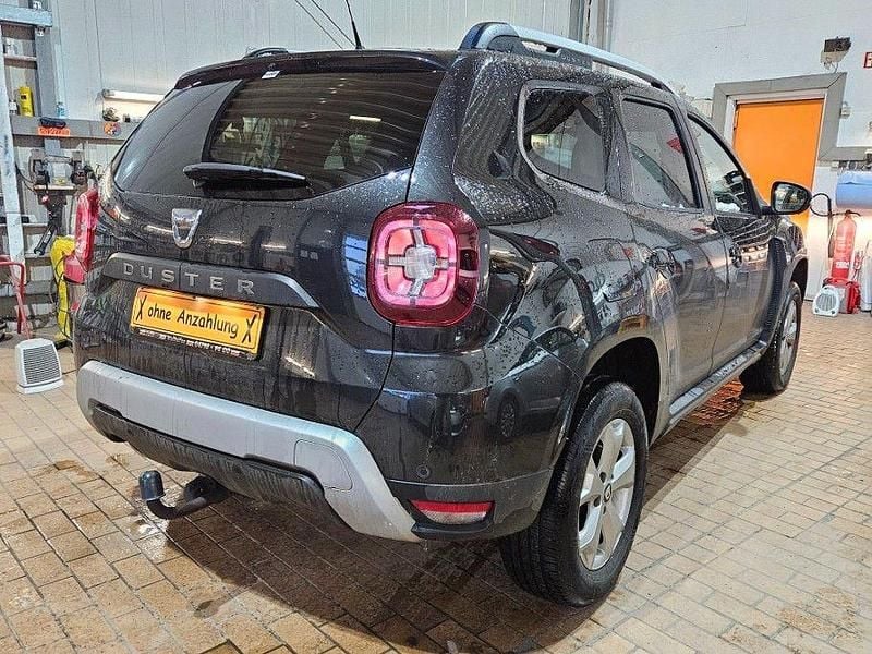 Gebraucht Dacia Duster Comfort 131 PS (96 kW) 2019 Schwarz SUV