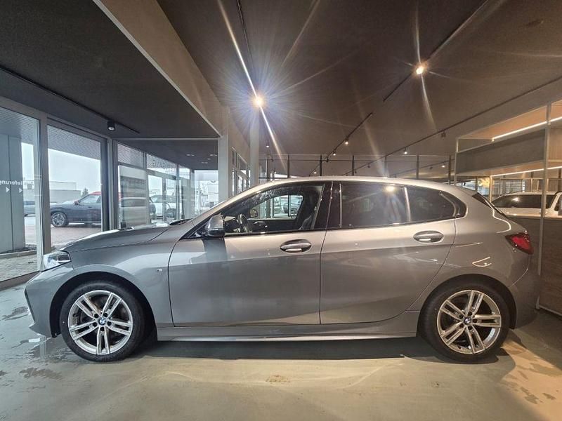 Gebraucht BMW 120 Performance 190 PS (139 kW) 2022 Grau Kleinwagen
