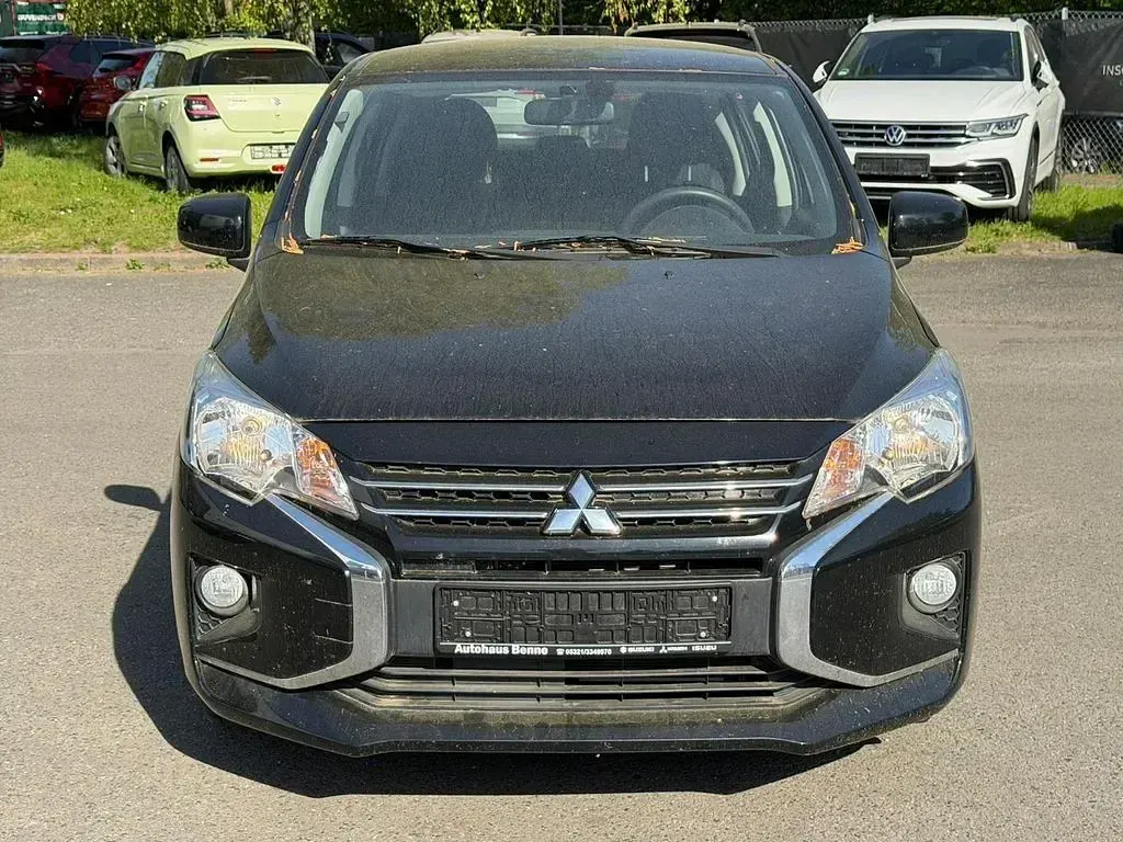 Usata Mitsubishi Space Star Select 71 CV (52 kW) 2023 Nero Utilitaria