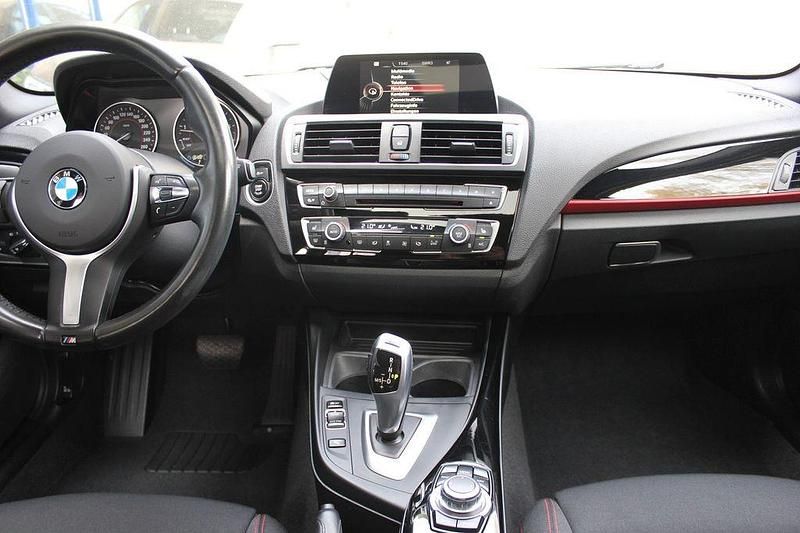 Gebraucht BMW 120 Sport Line 184 PS (135 kW) 2017 Rot Kleinwagen