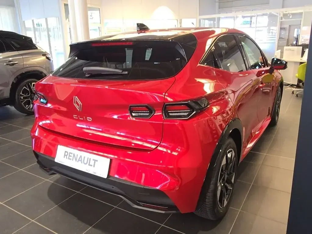 Neu Renault Clio Techno 114 PS (83 kW) 2026 Absolutrot Kleinwagen