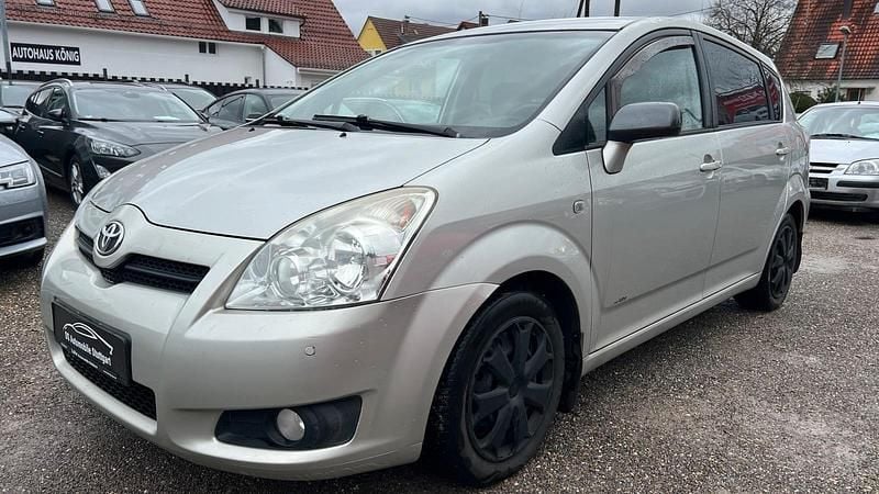 Gebraucht Toyota Verso 136 PS (100 kW) 2009 Grau Van / Kleinbus