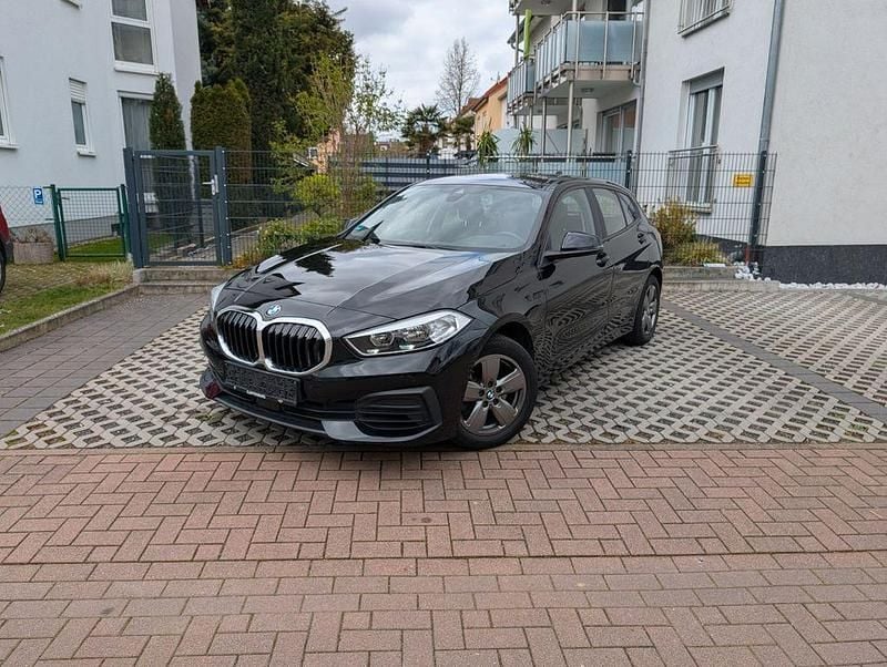 Gebraucht BMW 118 140 PS (102 kW) 2020 Schwarz Kleinwagen