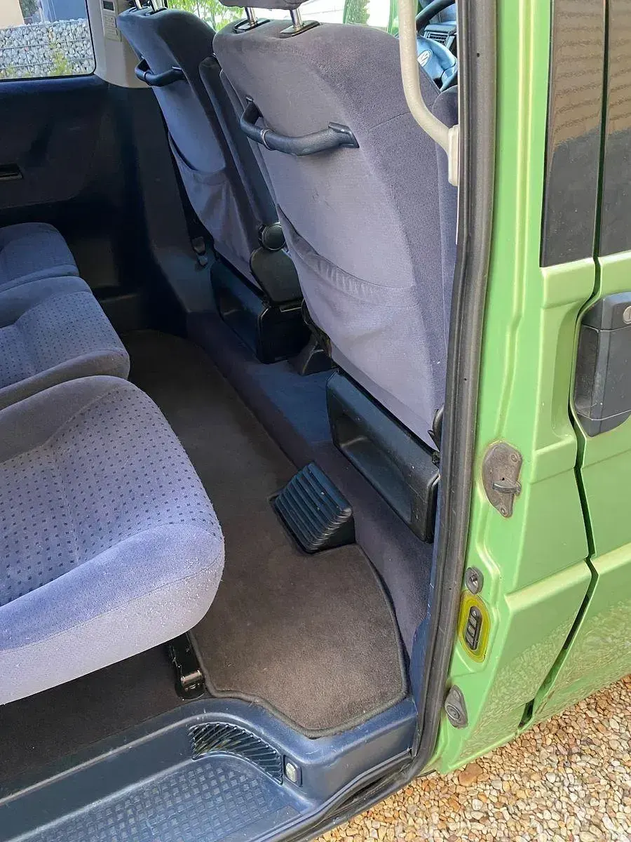 Gebraucht VW Caravelle 140 PS (102 kW) 1998 Grün Van