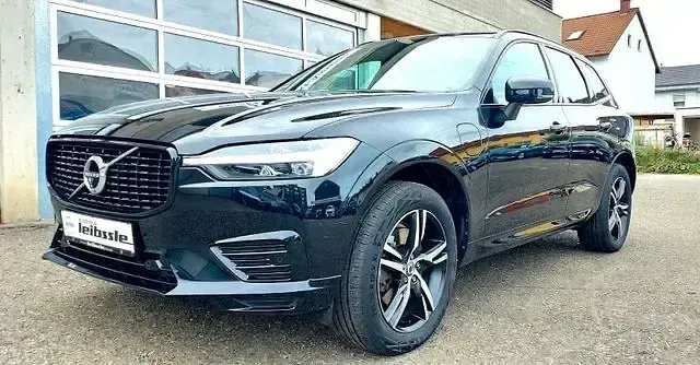 Gebraucht Volvo XC60 R-Design 341 PS (250 kW) 2021 Onyx black (metallic) SUV