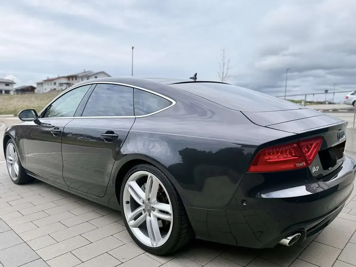 Gebraucht Audi A7 Sport 245 PS (180 kW) 2012 Kleinwagen