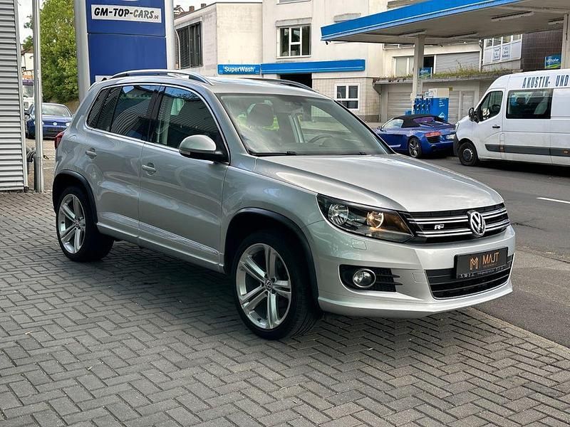 Silber Gebraucht 2014 VW Tiguan Sportline SUV | 13.399 € (Fairer Preis) - Bild 1/4