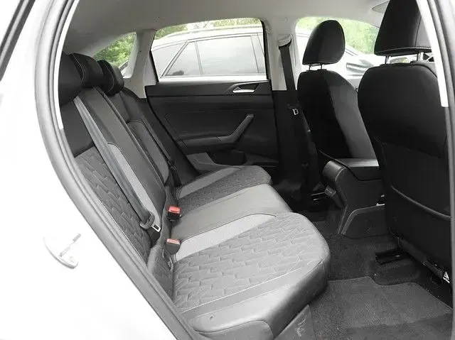 Gebraucht VW Taigo Goal 95 PS (69 kW) 2025 Reflexsilber metallic SUV