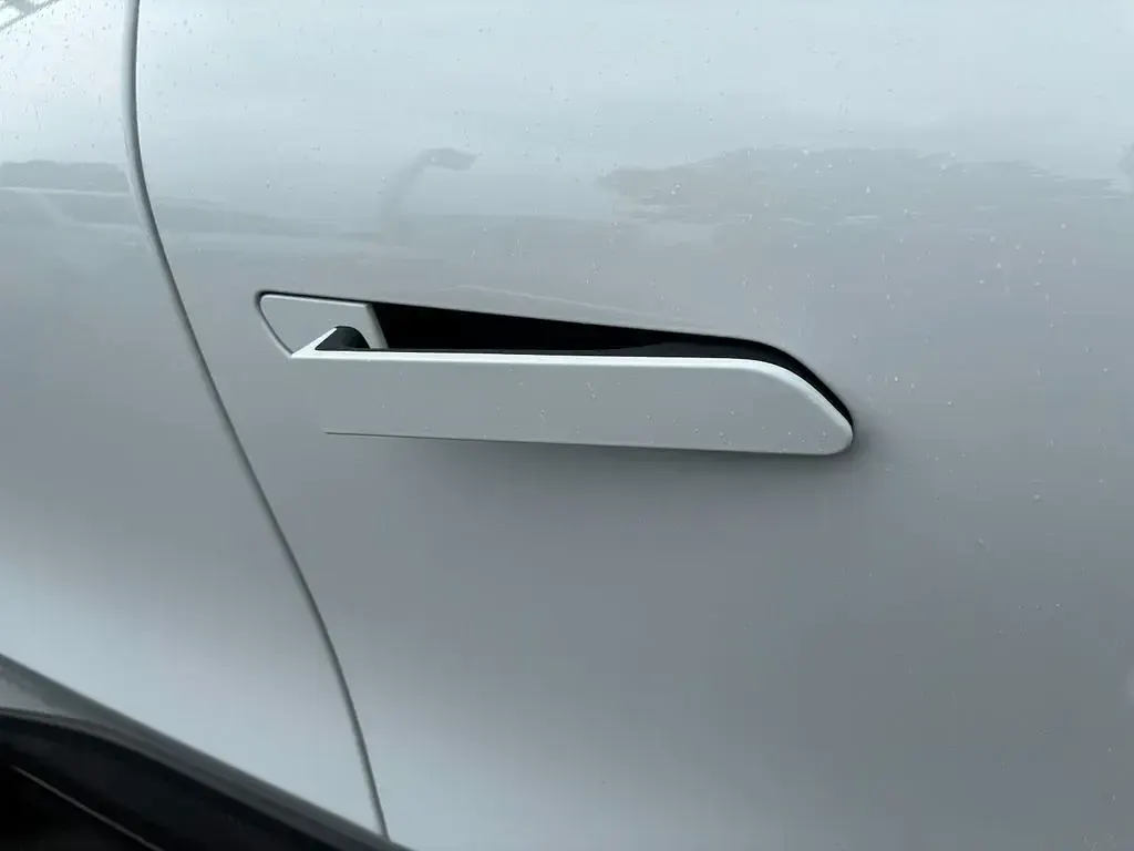 Gebraucht Renault Megane E-Tech Techno 96 kW (131 PS) 2022 Weiß SUV