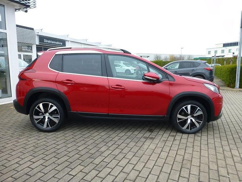 Gebraucht Peugeot 2008 Allure 131 PS (96 kW) 2020 Rot SUV