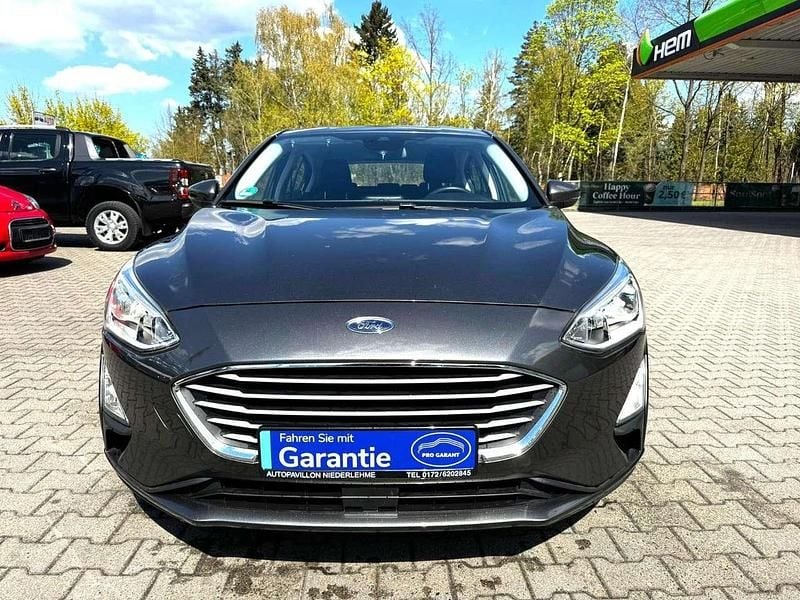 Usata Ford Focus 125 CV (91 kW) 2019 Grigio Berlina
