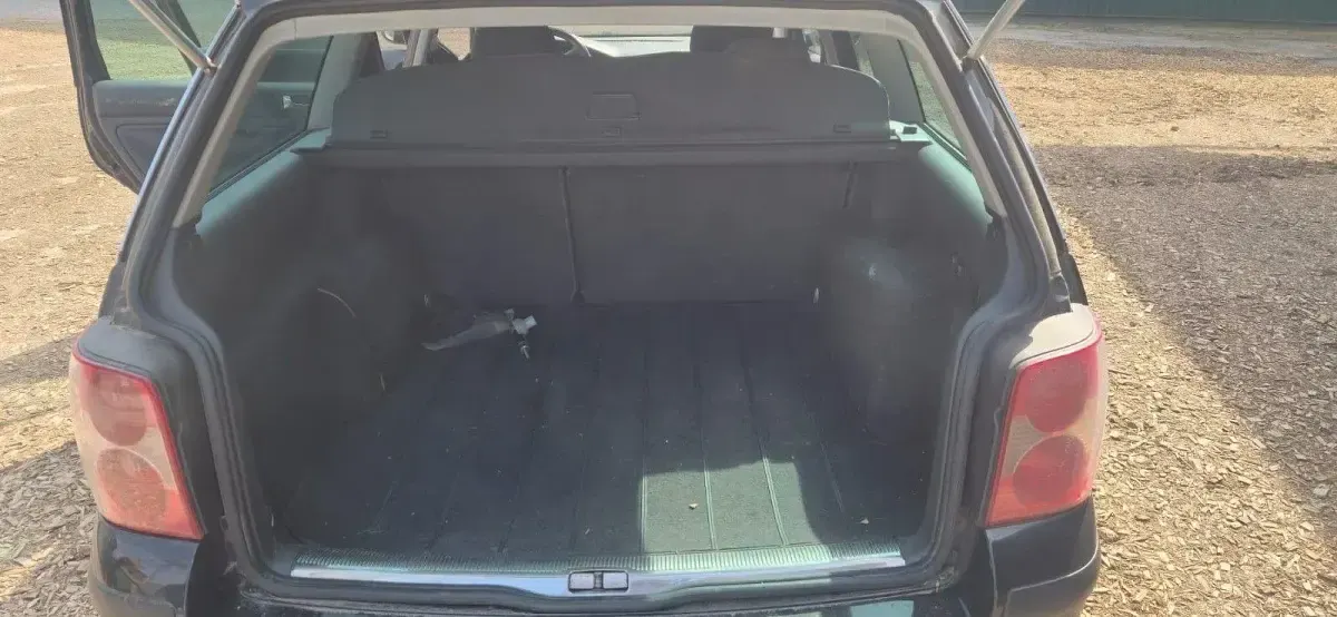 Gebraucht VW Passat 102 PS (75 kW) 2003 Schwarz Kombi