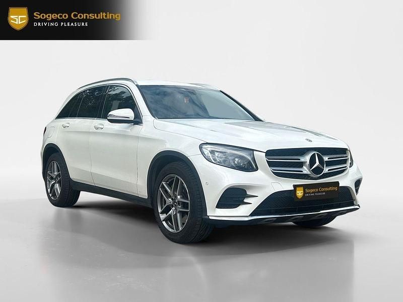 Gebraucht Mercedes GLC250 AMG 204 PS (150 kW) 2019 Weiß SUV