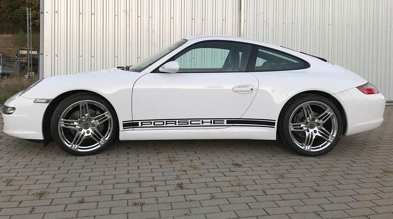 Gebraucht Porsche 911 Carrera 325 PS (239 kW) 2004 Weiß Coupé