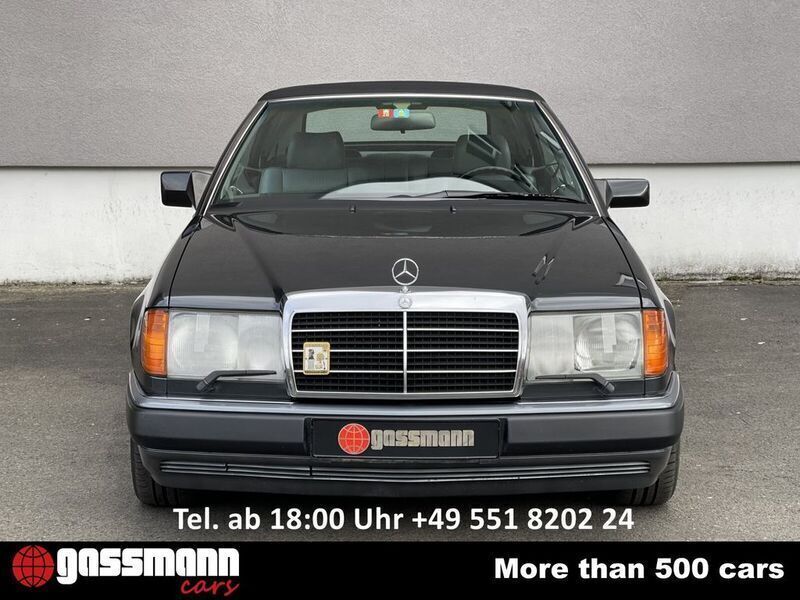 Second-hand Mercedes E320 220 CP (161 kW) 1993 Negru Cabrio