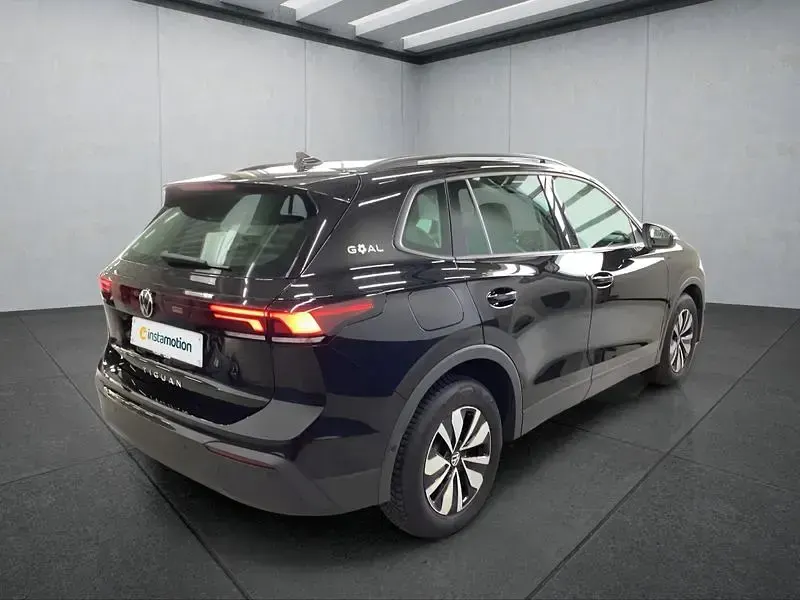 Gebraucht VW Tiguan 150 PS (110 kW) 2025 Schwarz SUV