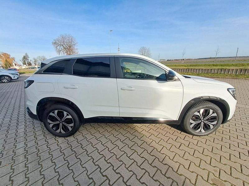 Gebraucht Renault Austral Equilibre 140 PS (102 kW) 2023 Weiß SUV