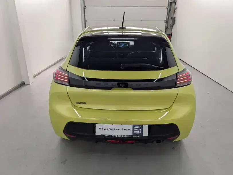 Gebraucht Peugeot 208 Active 101 PS (74 kW) 2024 Aguedagelb Kleinwagen
