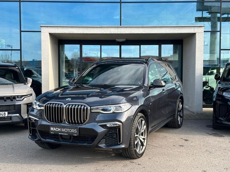 Grau Gebraucht 2021 BMW X7 Executive SUV | 66.759 € (Guter Preis) - Bild 1/4