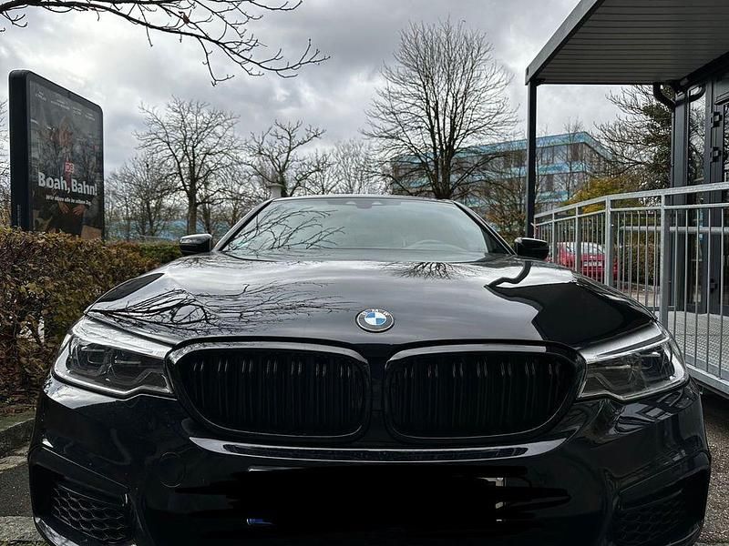 Second-hand BMW 530 Performance 252 CP (185 kW) 2020 Negru Berlinǎ