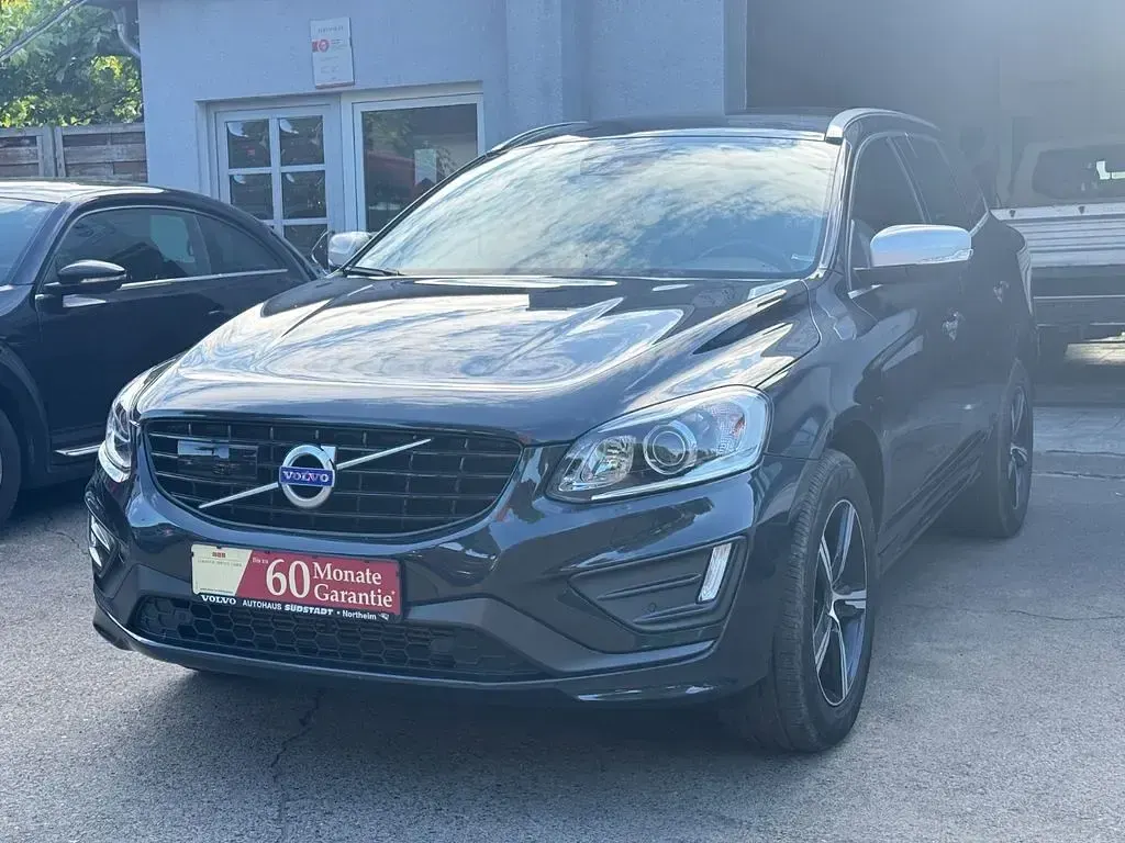 Gebraucht Volvo XC60 Momentum 190 PS (139 kW) 2016 Grau SUV