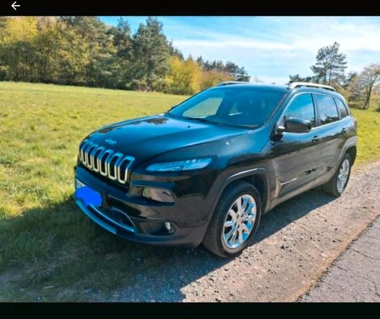 Schwarz Gebraucht 2014 Jeep Cherokee SUV | 13.000 € (Etwas zu teuer) - Bild 1/4