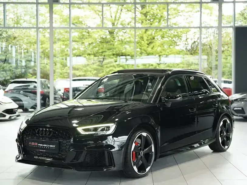 Gebraucht Audi RS3 Advanced 400 PS (294 kW) 2019 Schwarz Limousine