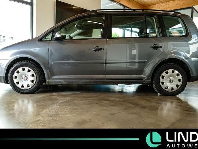 Gebraucht VW Touran Conceptline 105 PS (77 kW) 2006 Platinum grey metallic Van / Kleinbus